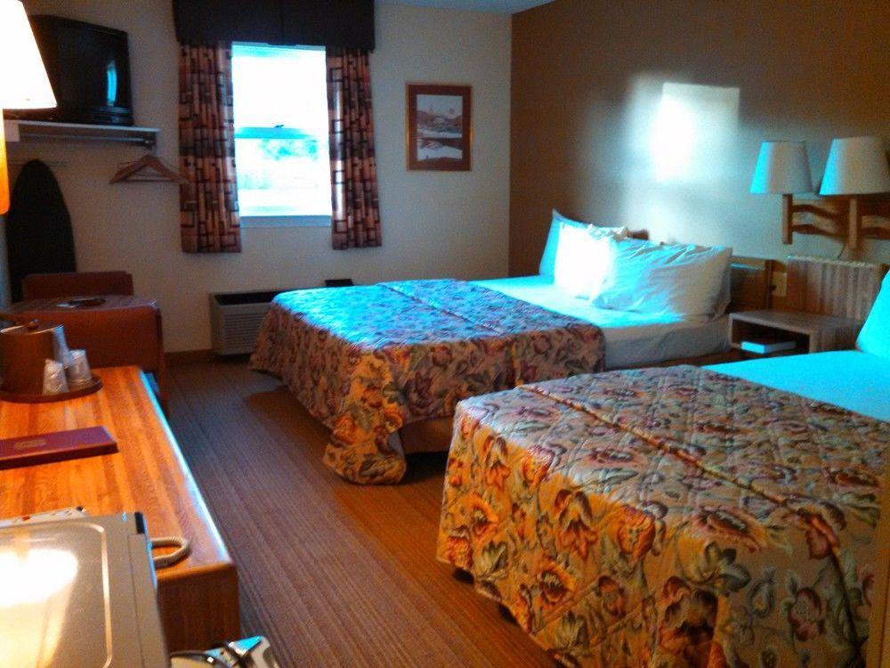 Cocoa Country Motel